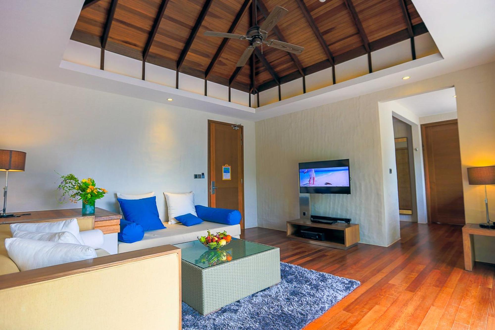 Hideaway Beach Resort & Spa Dhidhdhoo  Room photo